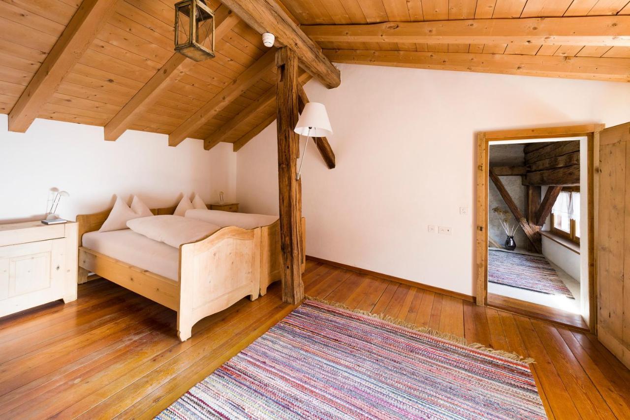 Hotel Chasa Chalavaina Müstair Zimmer foto